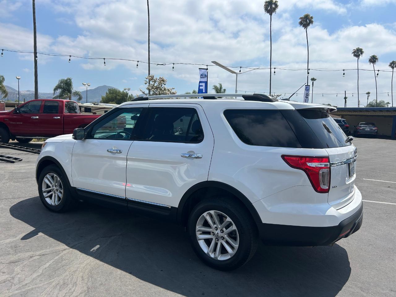 Ford Explorer 4WD 4dr XLT 2014