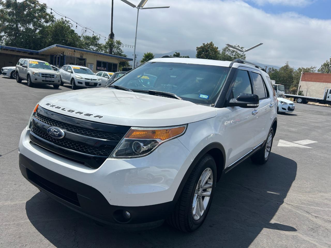 Ford Explorer 4WD 4dr XLT 2014