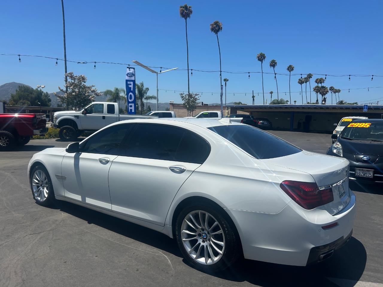 BMW 7 Series 4dr Sdn ALPINA B7 LWB RWD 2015