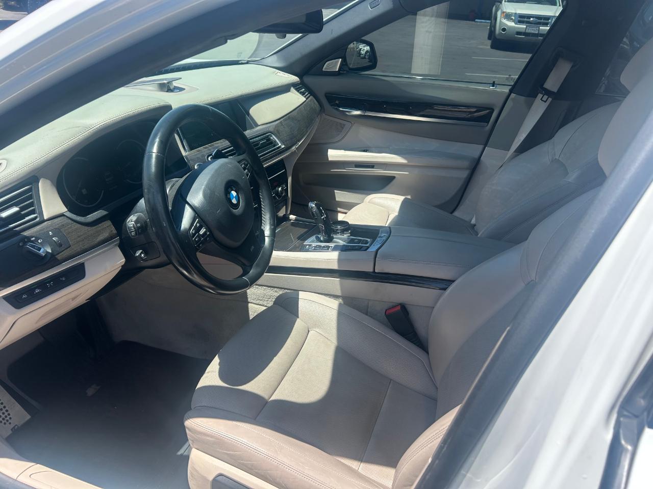 BMW 7 Series 4dr Sdn ALPINA B7 LWB RWD 2015