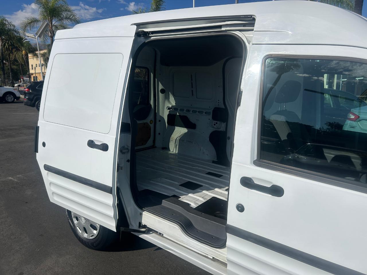 Ford Transit Connect 114.6" XLT w/rear door privacy glass 2011