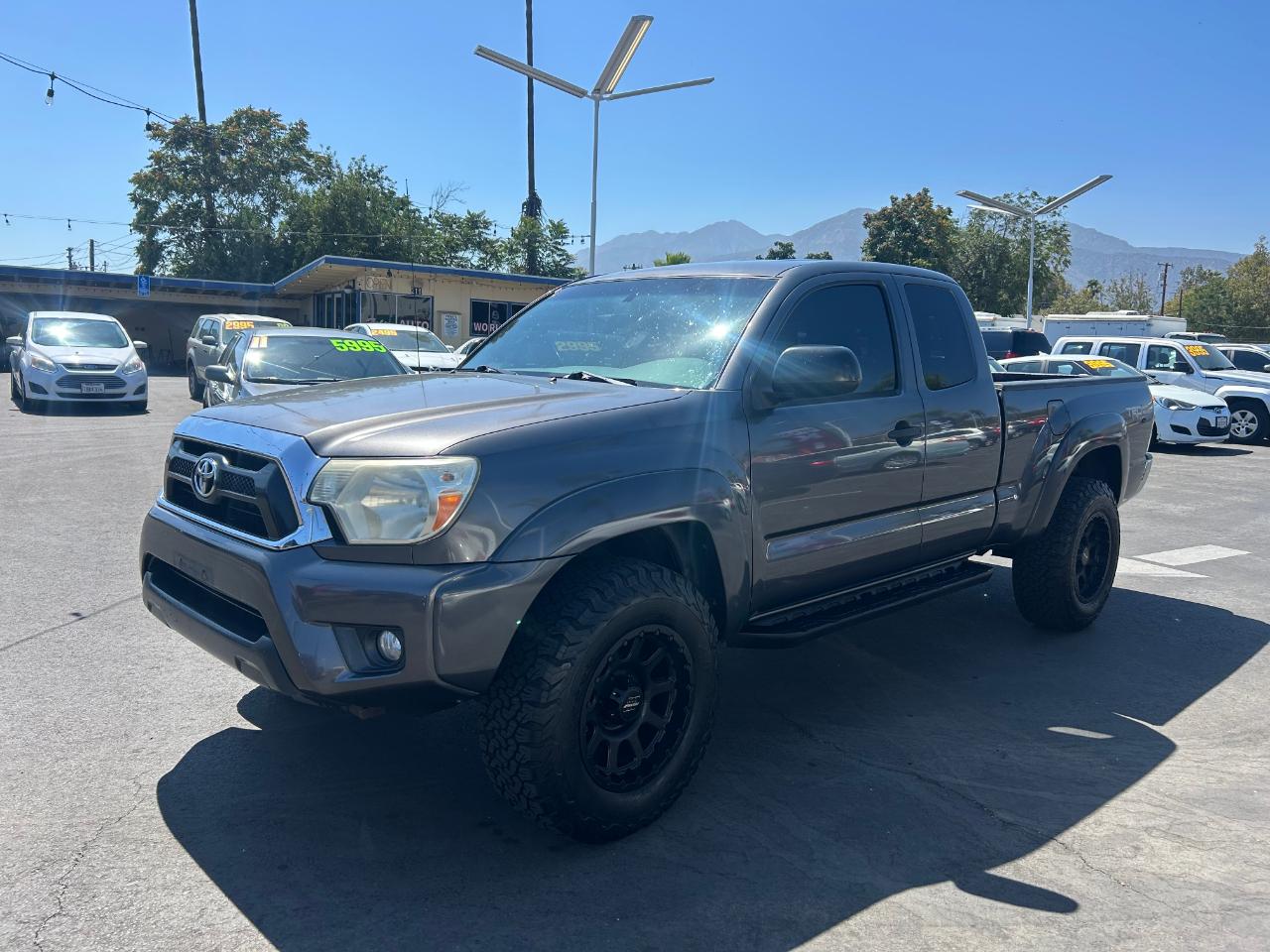 Toyota Tacoma 2WD Access Cab V6 AT PreRunner (Natl) 2013