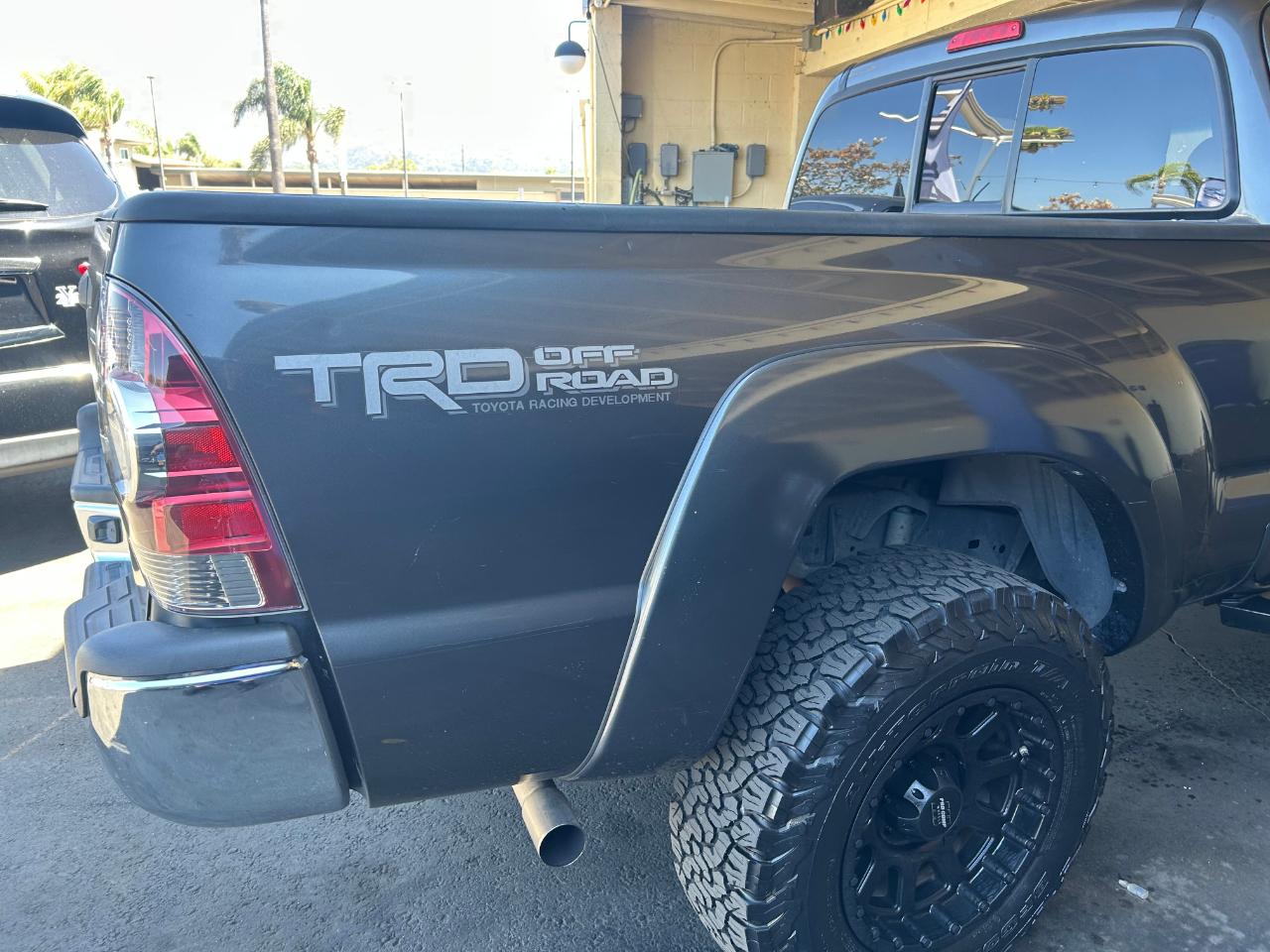 Toyota Tacoma 2WD Access Cab V6 AT PreRunner (Natl) 2013