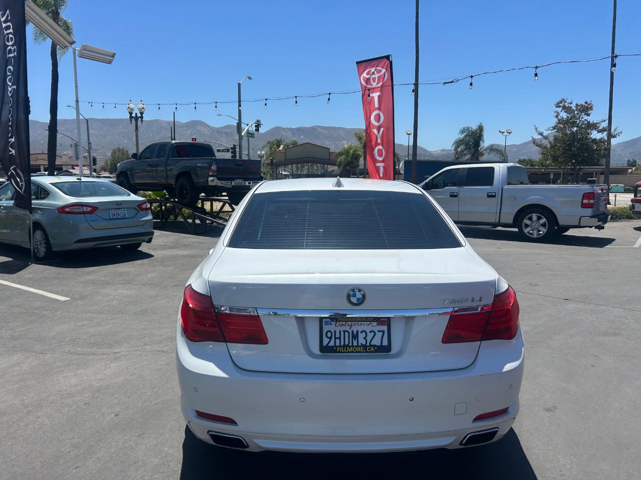 BMW 7-Series 750Li 2012