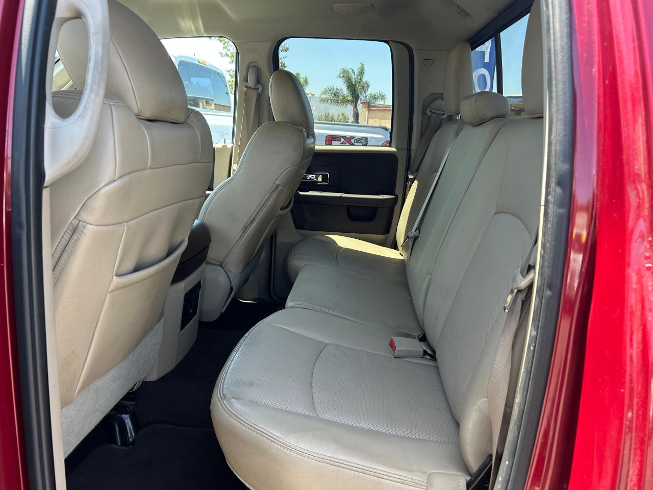 Jeep Wrangler Unlimited Sport RWD 2010