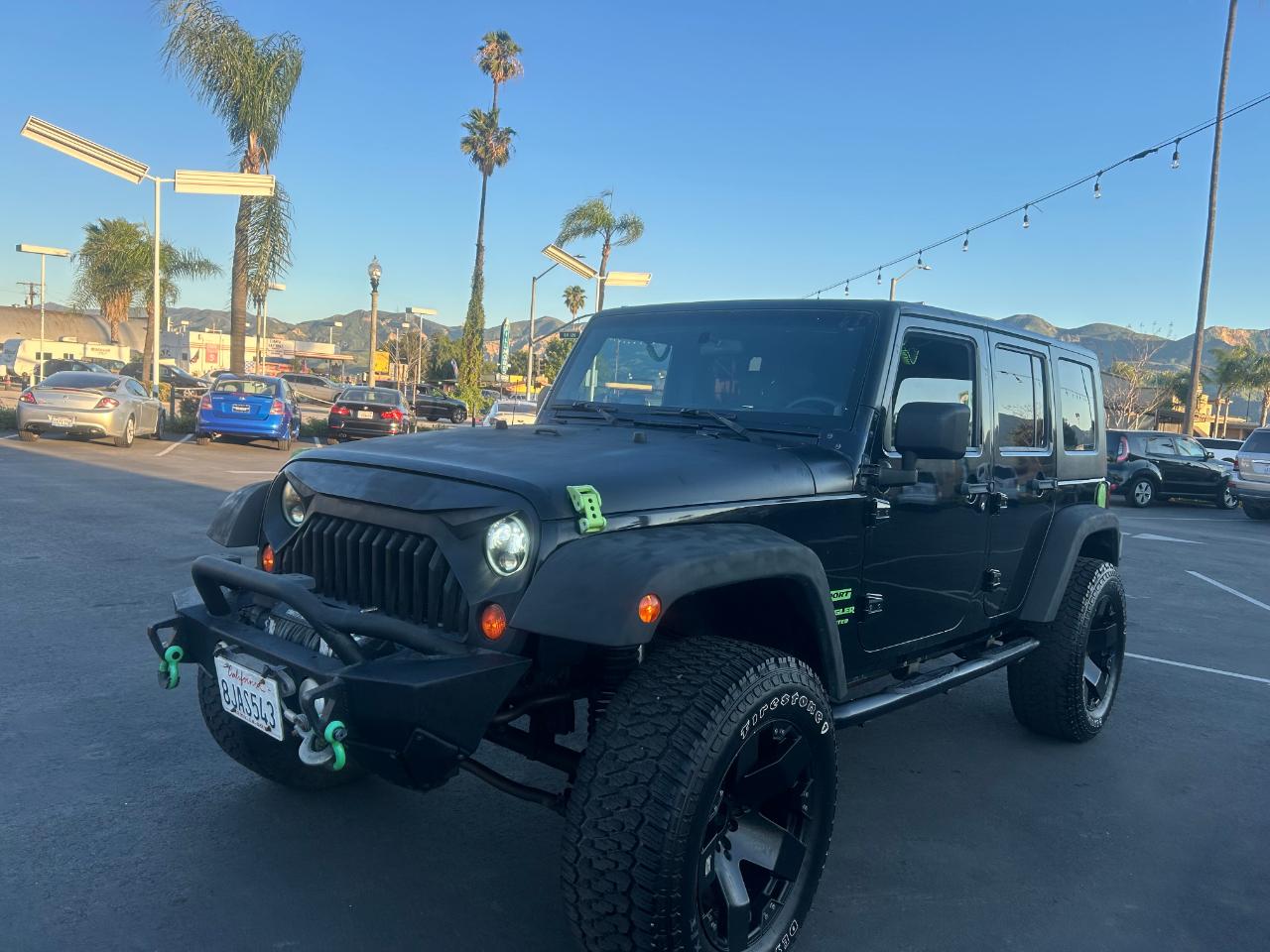 Jeep Wrangler Unlimited Sport RWD 2010