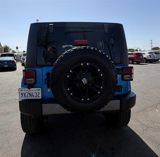 Jeep Wrangler Unlimited Sport 4WD 2014