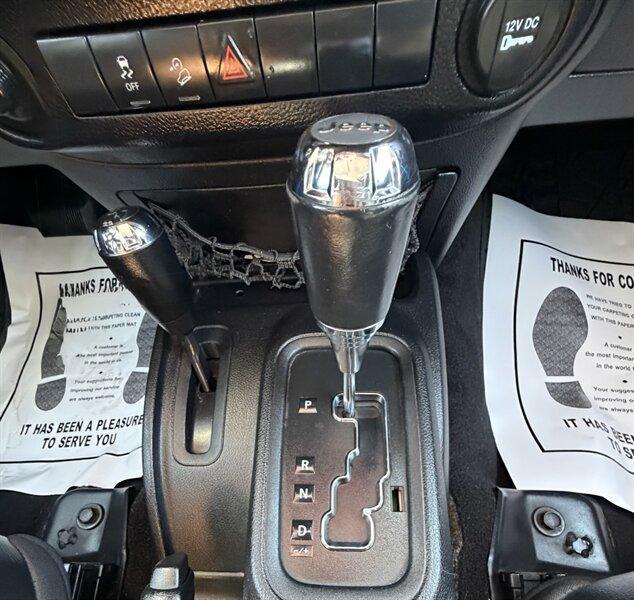 Jeep Wrangler Unlimited Sport 4WD 2014