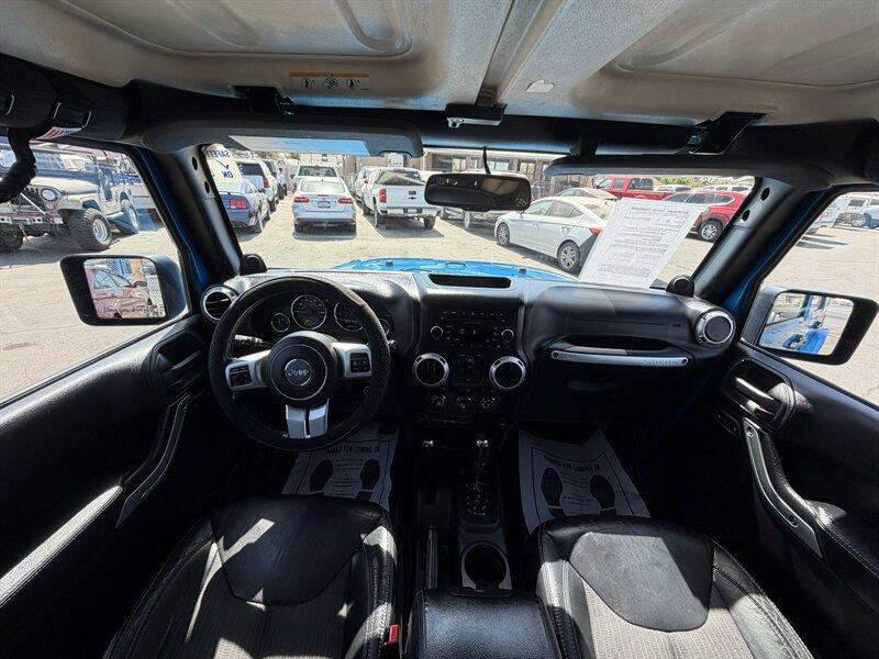 Jeep Wrangler Unlimited Sport 4WD 2014