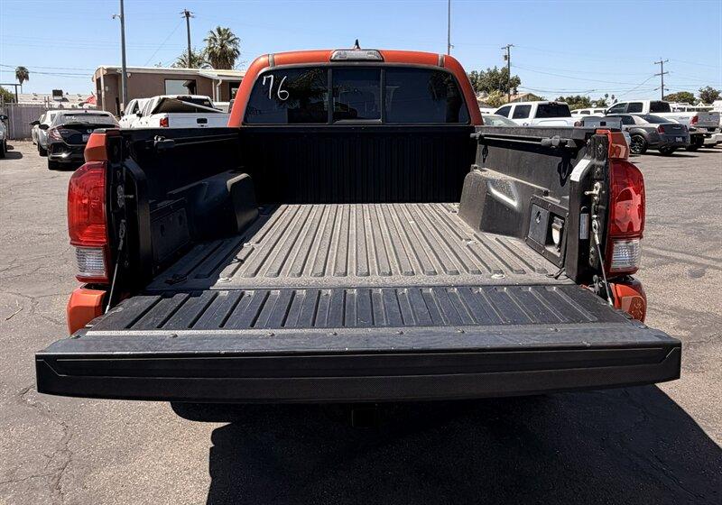 Toyota Tacoma SR5 Double Cab Super Long Bed V6 6AT 2WD 2016