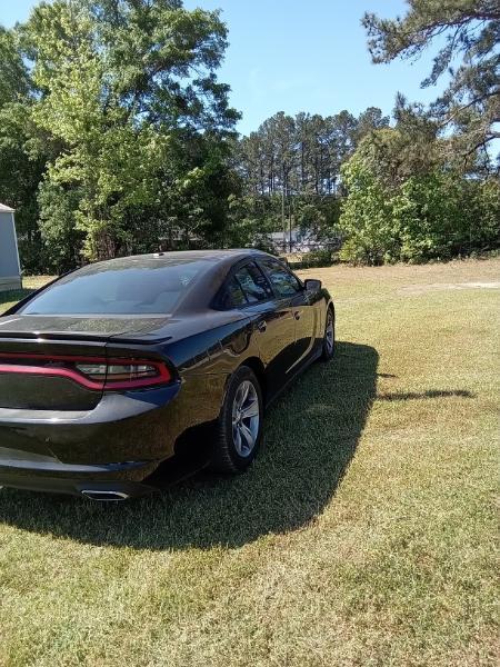 Dodge Charger SE 2015