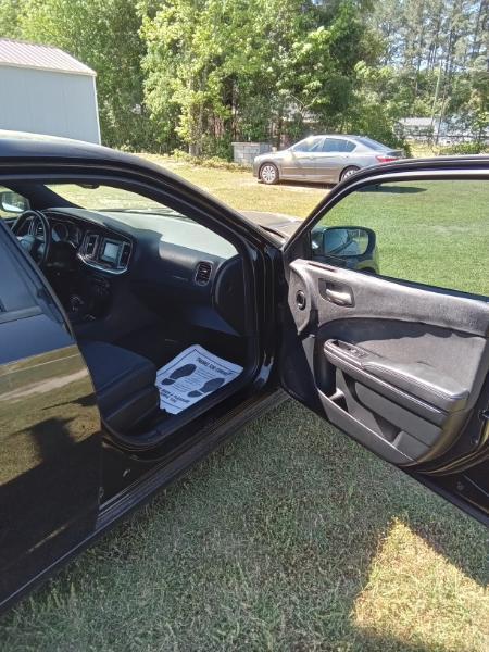 Dodge Charger SE 2015