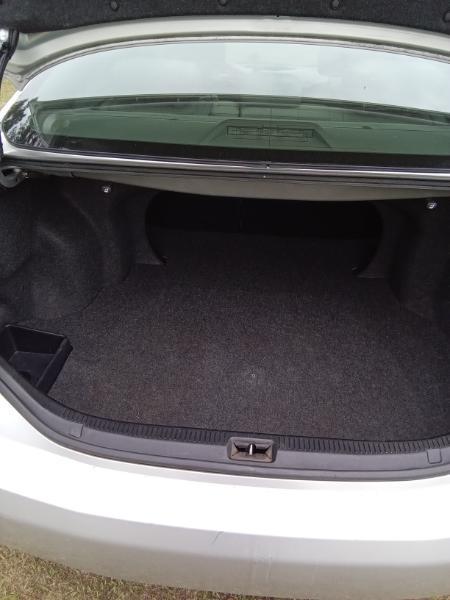 Toyota Camry SE 6-Spd AT 2010