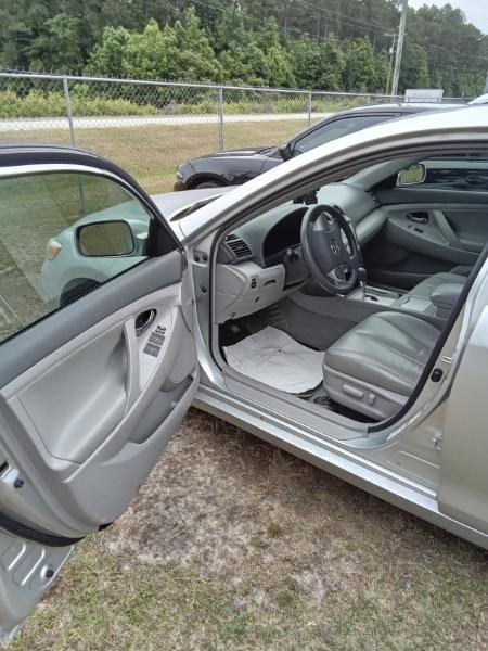 Toyota Camry SE 6-Spd AT 2010