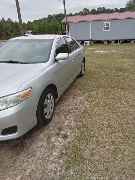 Toyota Camry SE 6-Spd AT 2010