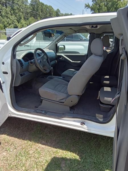 Nissan Frontier XE King Cab 2WD 2009