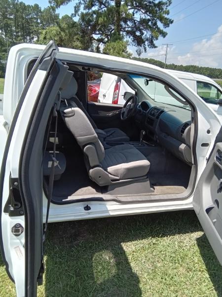 Nissan Frontier XE King Cab 2WD 2009