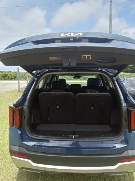 Kia Sorento EX 2WD 2026