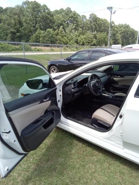 Honda Civic LX Sedan CVT 2018
