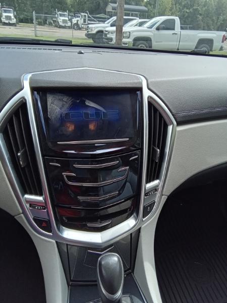 Cadillac SRX Standard FWD 2015