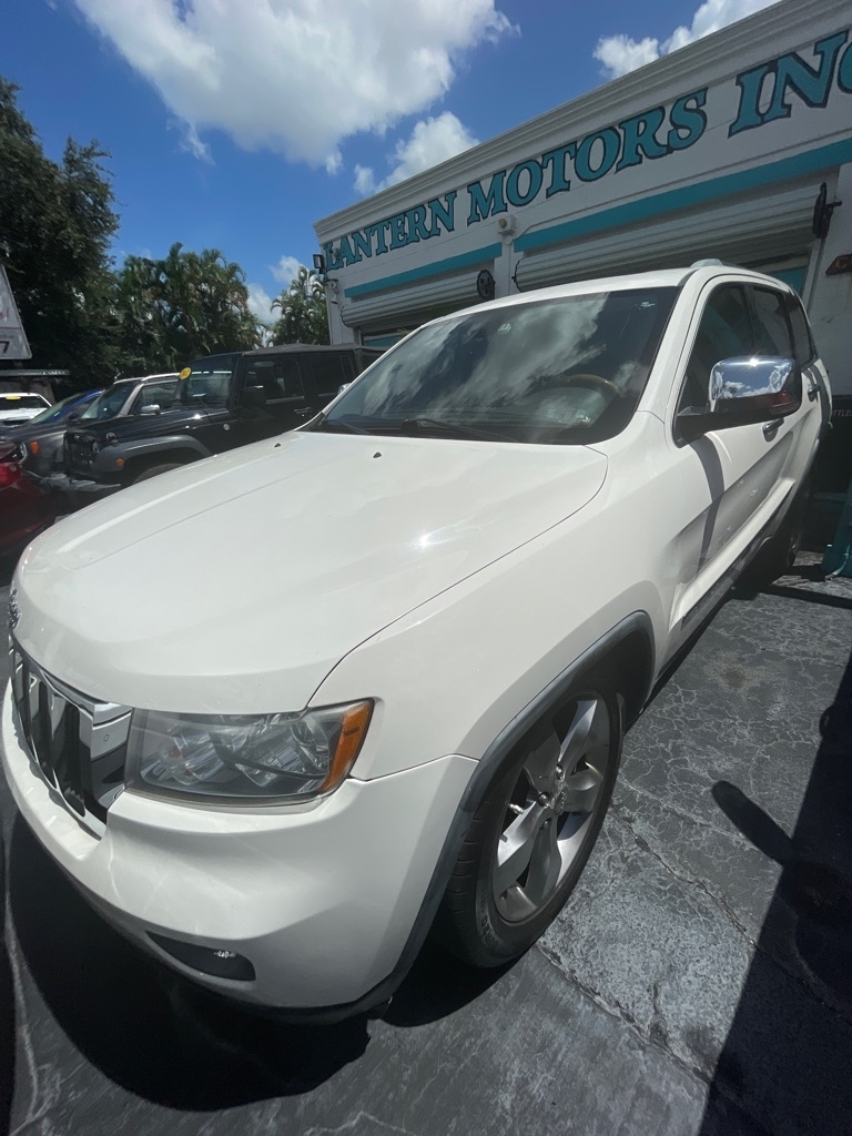 Jeep Grand Cherokee  2011