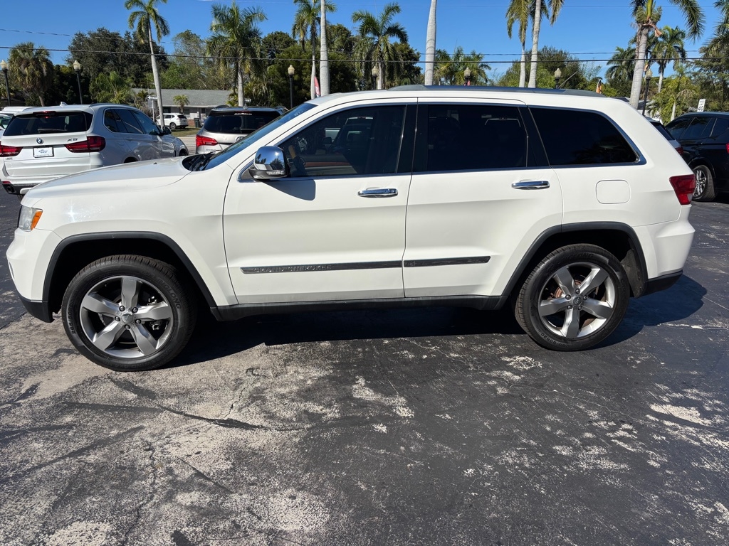 Jeep Grand Cherokee  2011