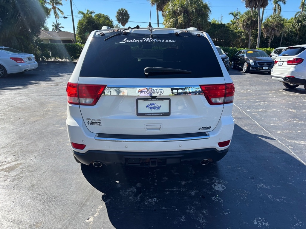 Jeep Grand Cherokee  2011