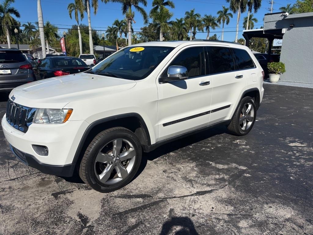 Jeep Grand Cherokee  2011