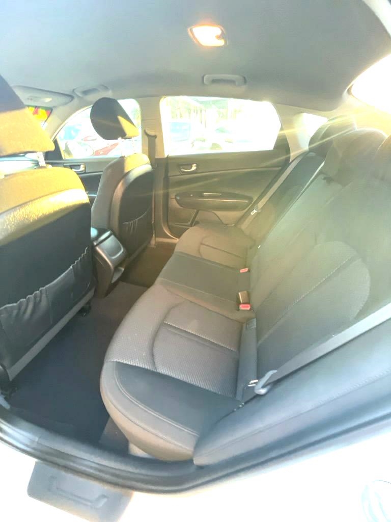 Kia Optima  2016 Kia Optima  2016