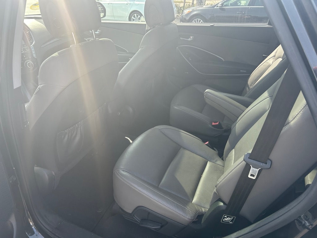 Hyundai Santa Fe  2015