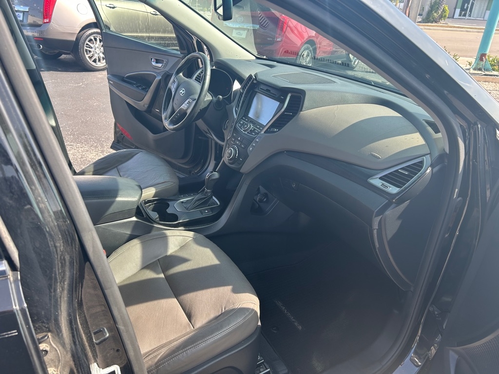 Hyundai Santa Fe  2015