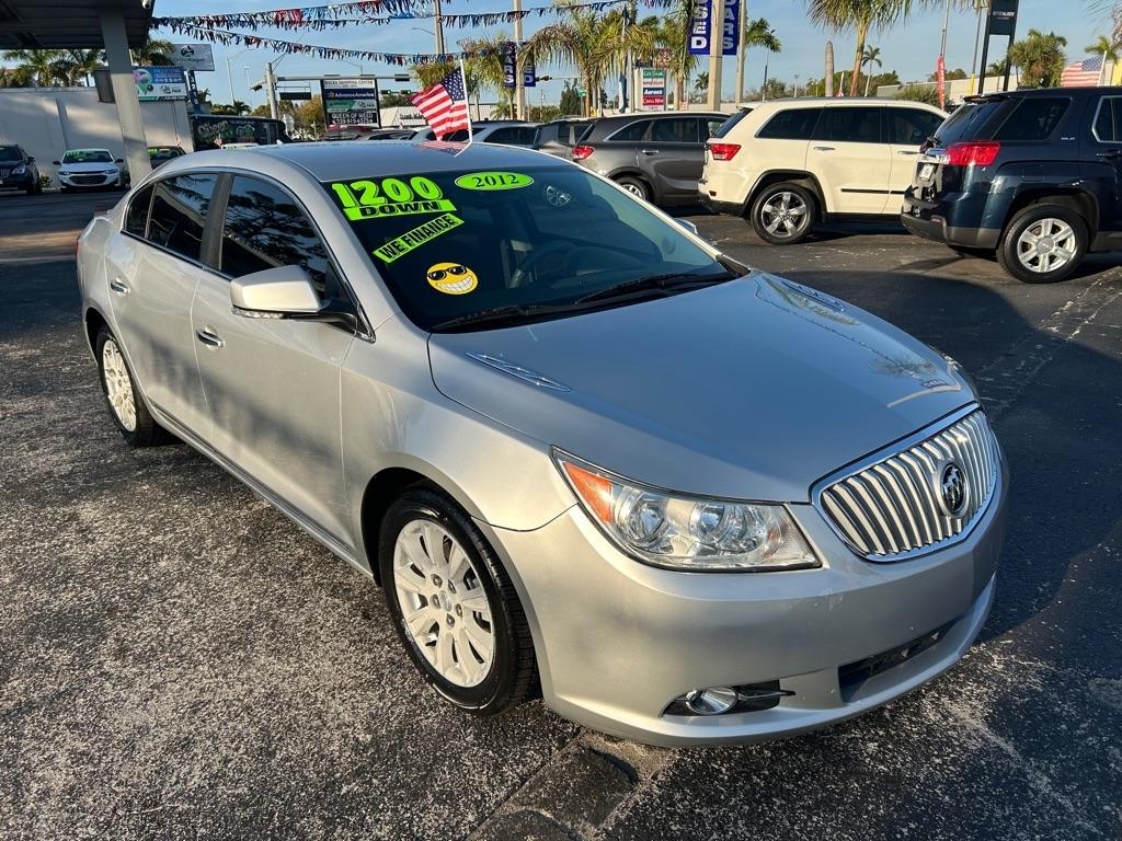 Buick LaCrosse  2012