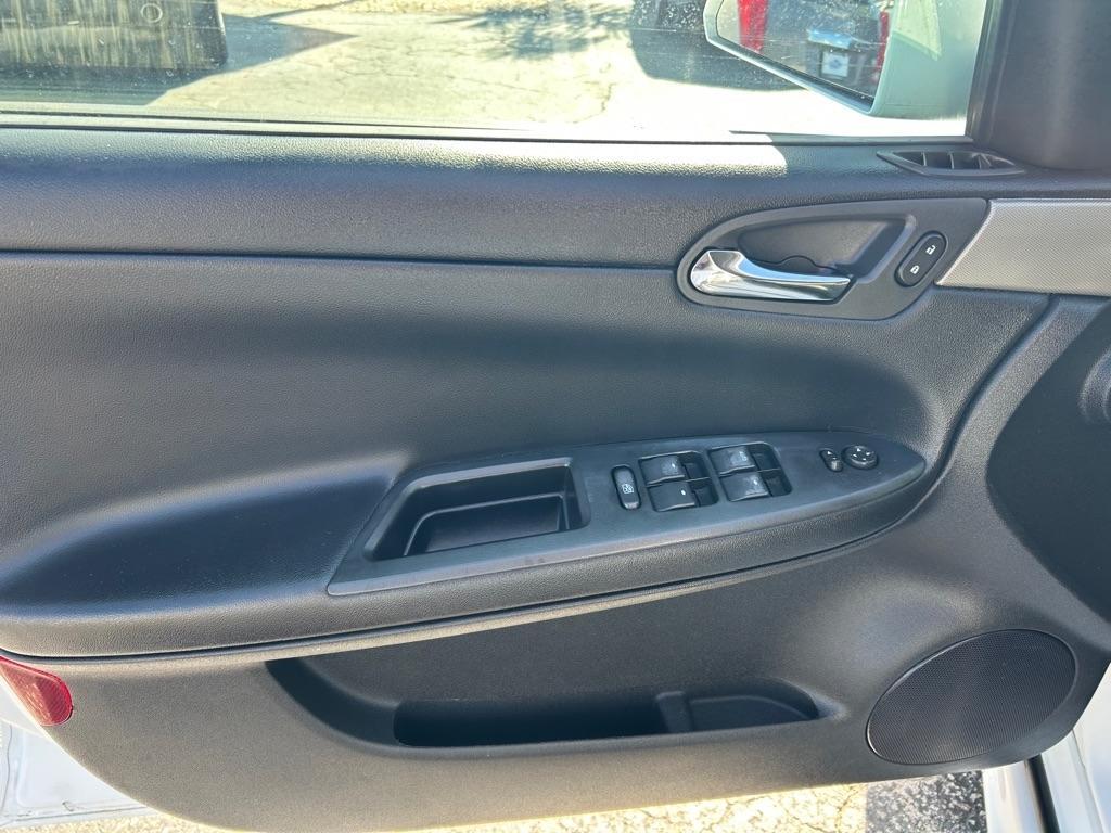 Chevrolet Impala  2011