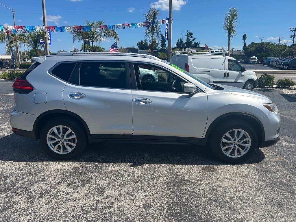 Nissan Rogue  2017