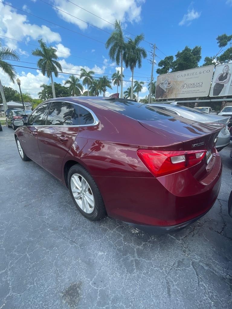 Chevrolet Malibu  2016