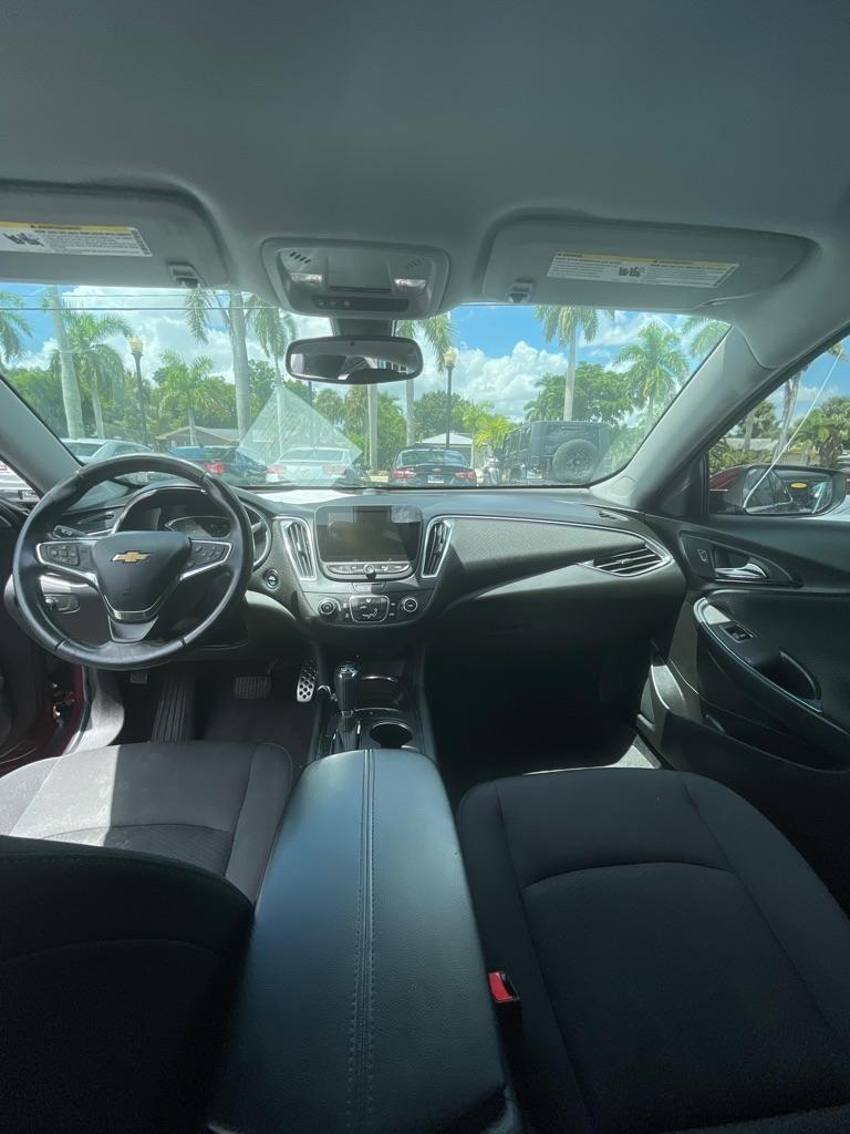 Chevrolet Malibu  2016