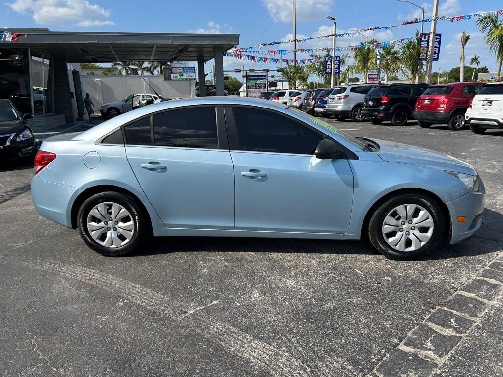 Chevrolet Cruze  2012