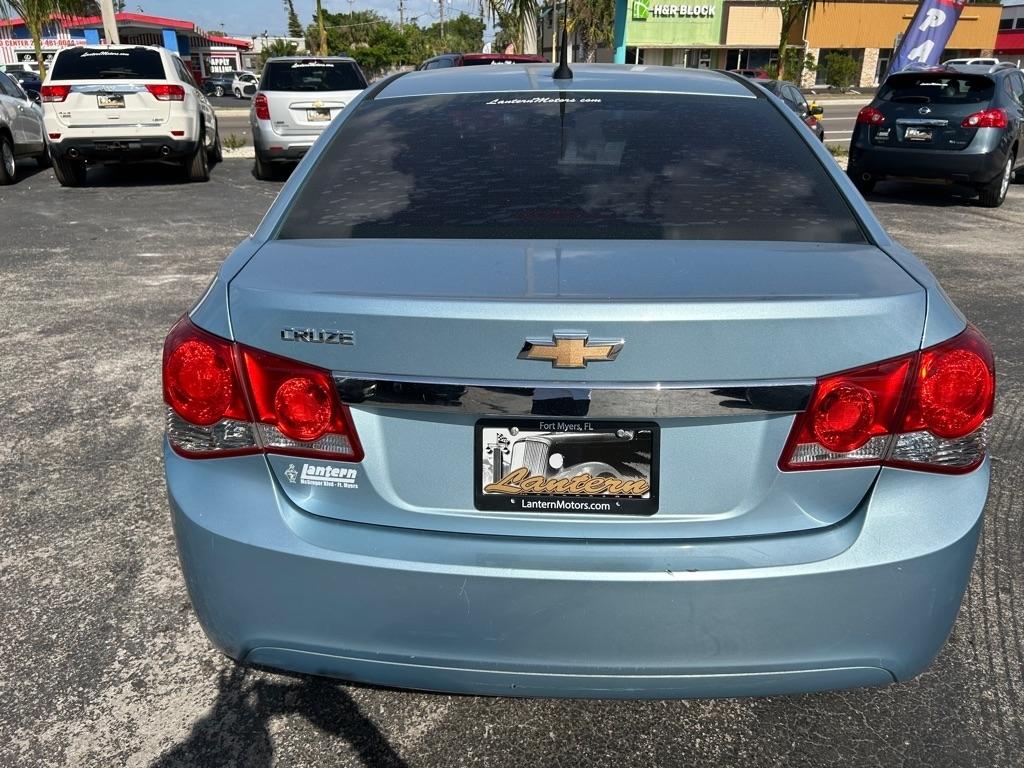 Chevrolet Cruze  2012