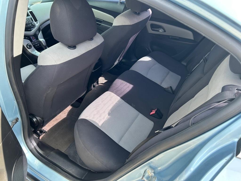 Chevrolet Cruze  2012