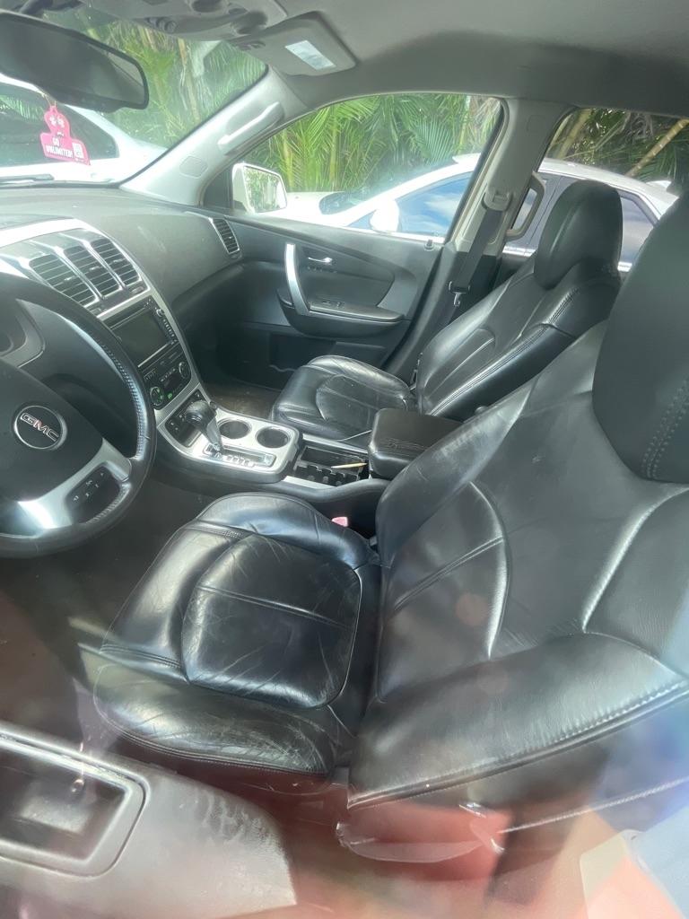 GMC Acadia  2009