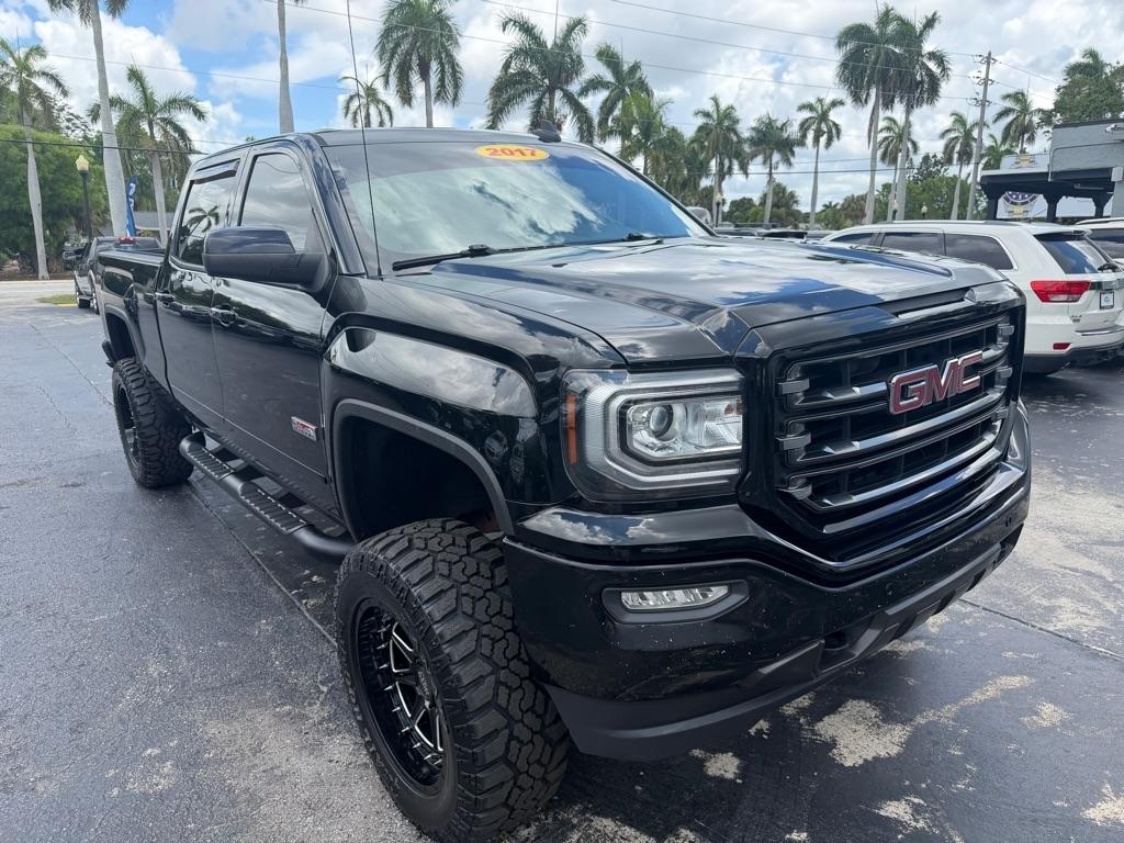 2017 GMC Sierra 1500 SLT Crew Cab Short Box 4WD