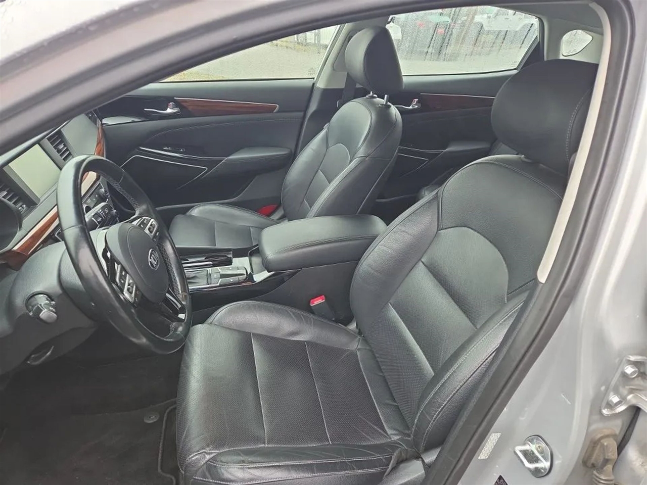 Kia Cadenza Premium 2017 Kia Cadenza Premium 2017