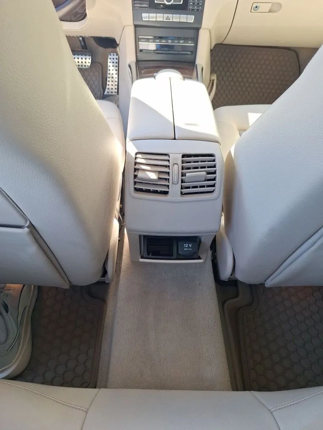 Mercedes-Benz E-Class E350 Sedan 2014 Mercedes-Benz E-Class E350 Sedan 2014