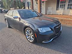 2017 Chrysler 300 