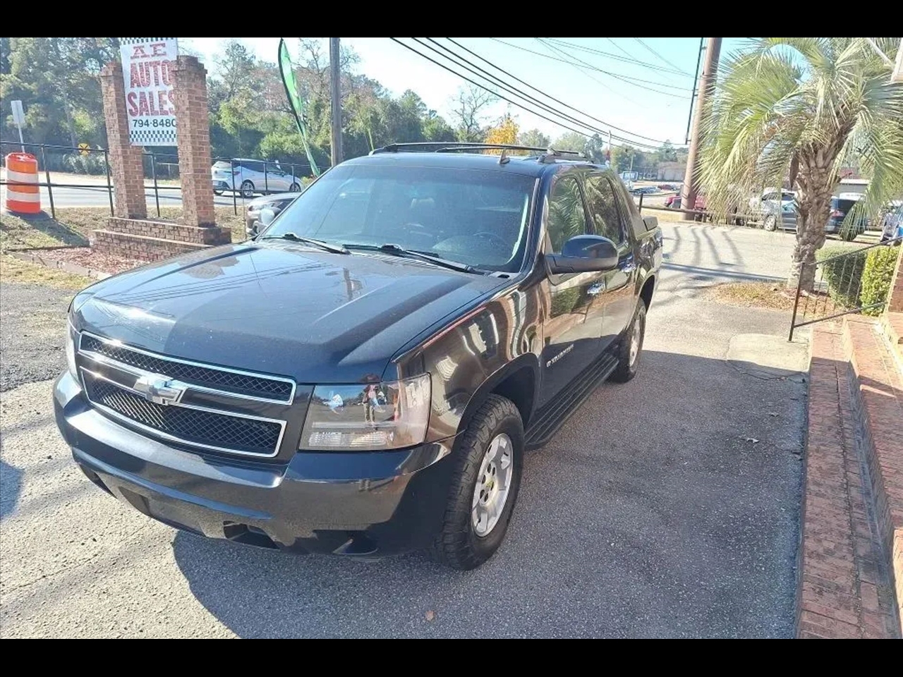 2012 Chevrolet Avalanche LS 2WD