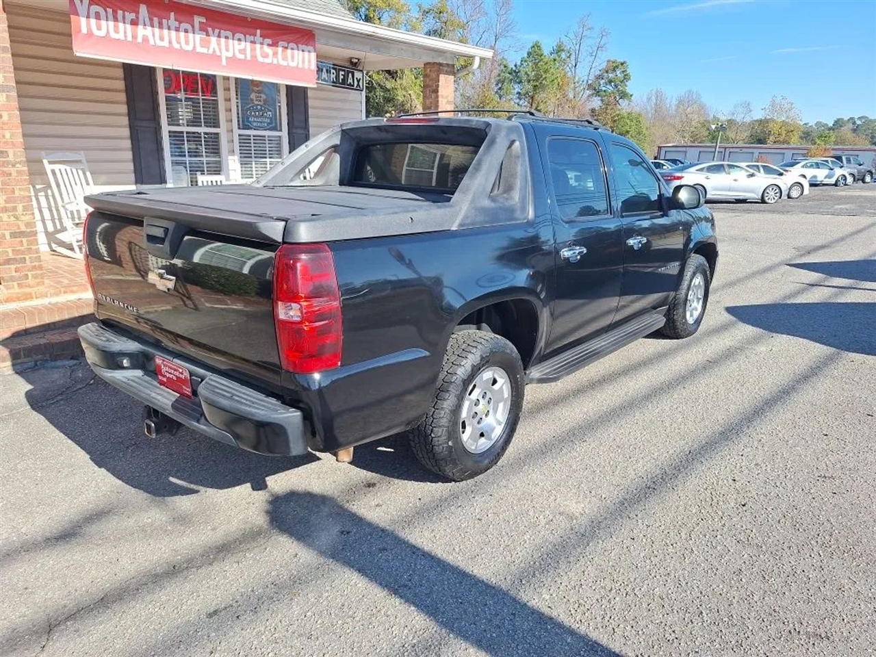 Chevrolet Avalanche LS 2WD 2012