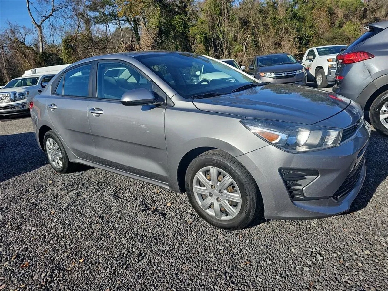 2023 Kia Rio S's photo