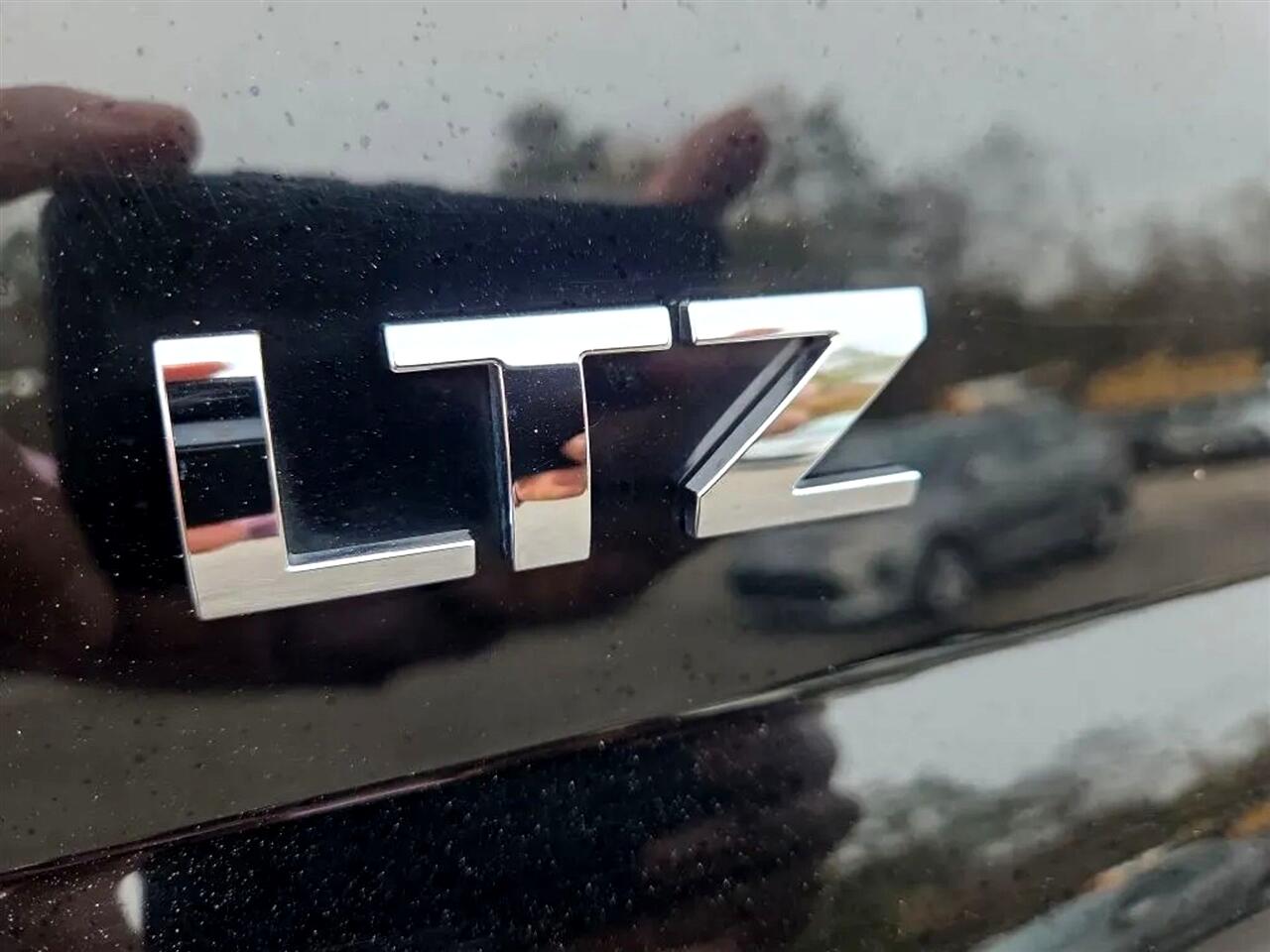 Chevrolet Tahoe LTZ 4WD 2015