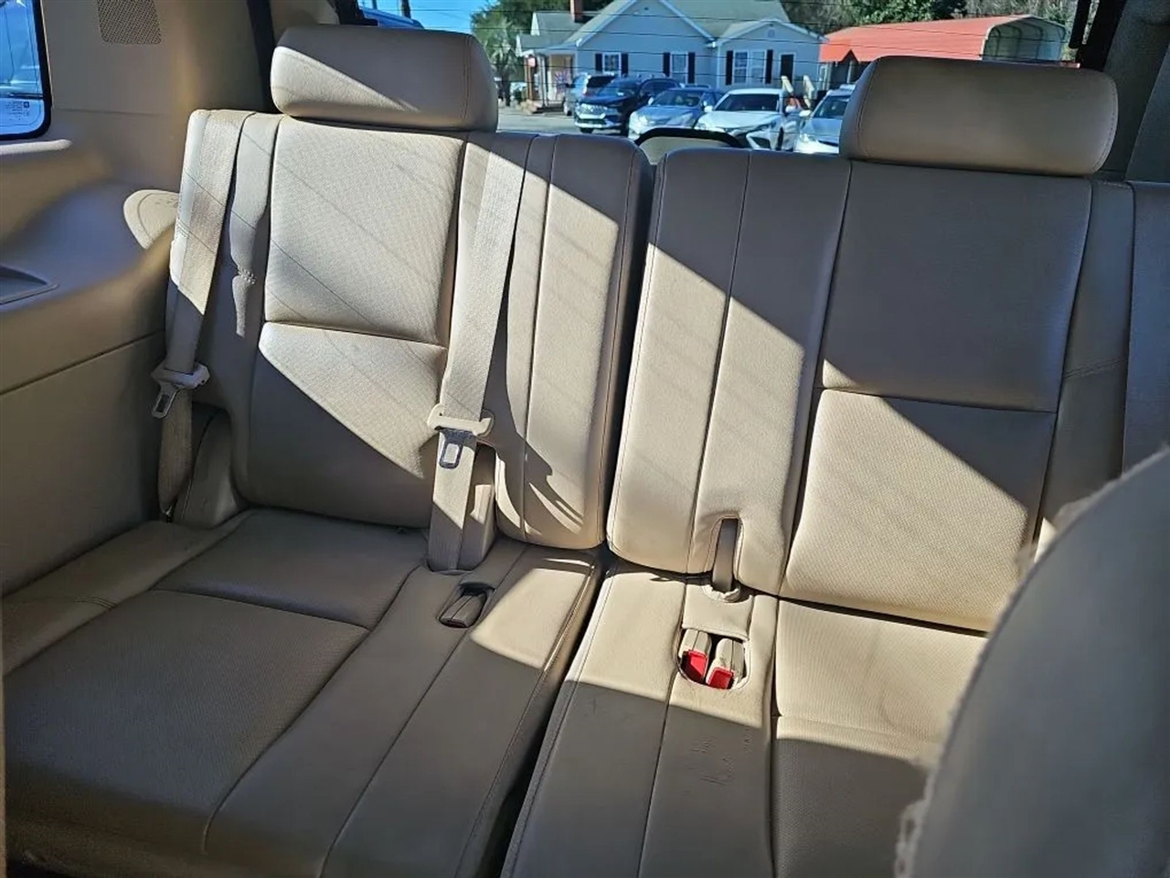 Cadillac Escalade 2WD Luxury 2013