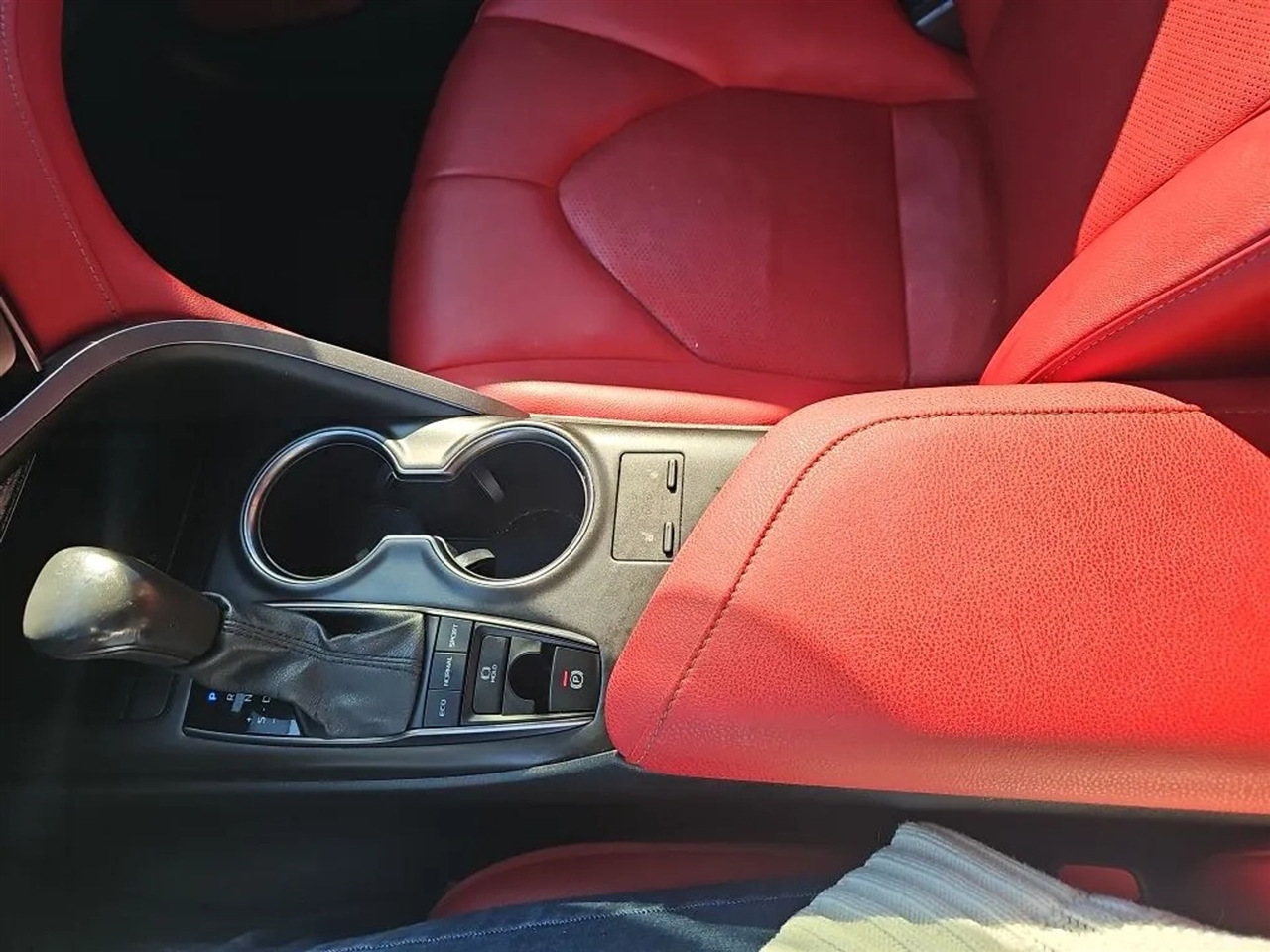 Toyota Camry XSE 2021